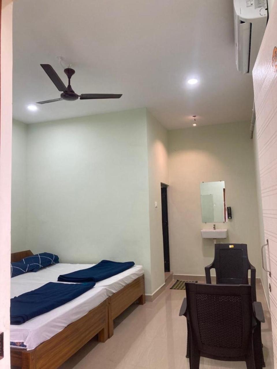 Oceanic Stay And Restaurant Gokarna Gokarna  Ngoại thất bức ảnh